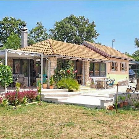 Ferienhaus Fuer 4 Personen Ca 60 Qm In Peroj, Istrien Istrische Riviera Екстериор снимка